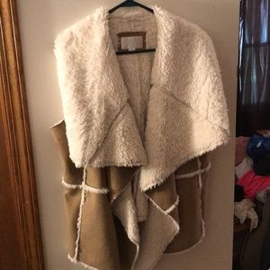 Sheepskin vest women’s